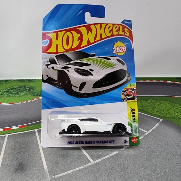 Hot Wheels 2024 Aston Martin Vantage GT3 White