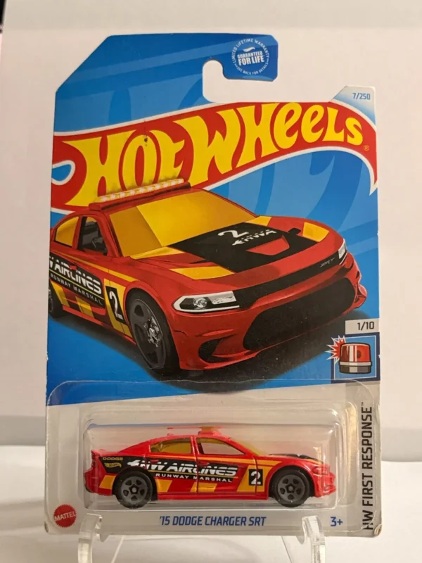 Hot Wheels 15 Dodge Charger SRT Red US card HW First Response 7/250