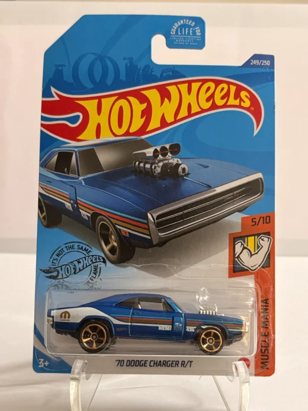 Hot Wheels 70 Dodge Charger R/T Blue US card