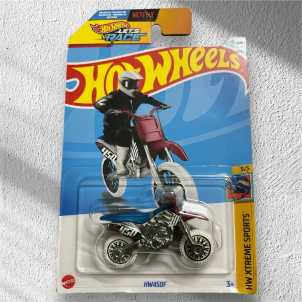 Hot Wheels HW450F for Ages 3 and Up (Silver)