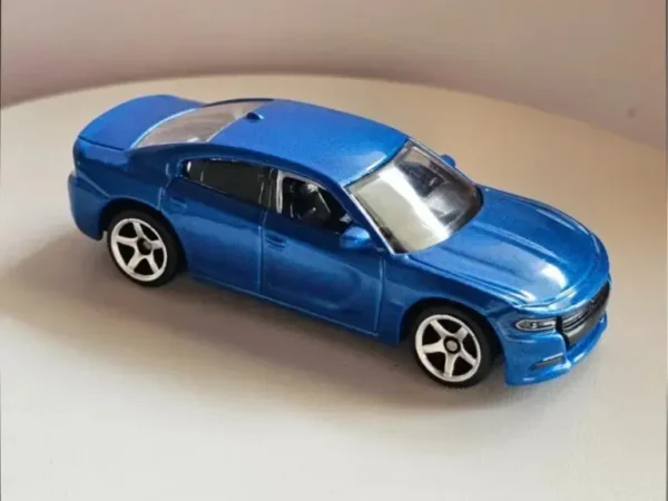 Matchbox 2018 Dodge Charger Muscle Car Blue