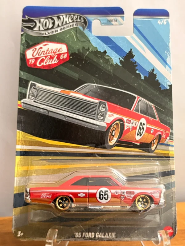 Hot Wheels vintage Club 65 Ford Galaxie Red