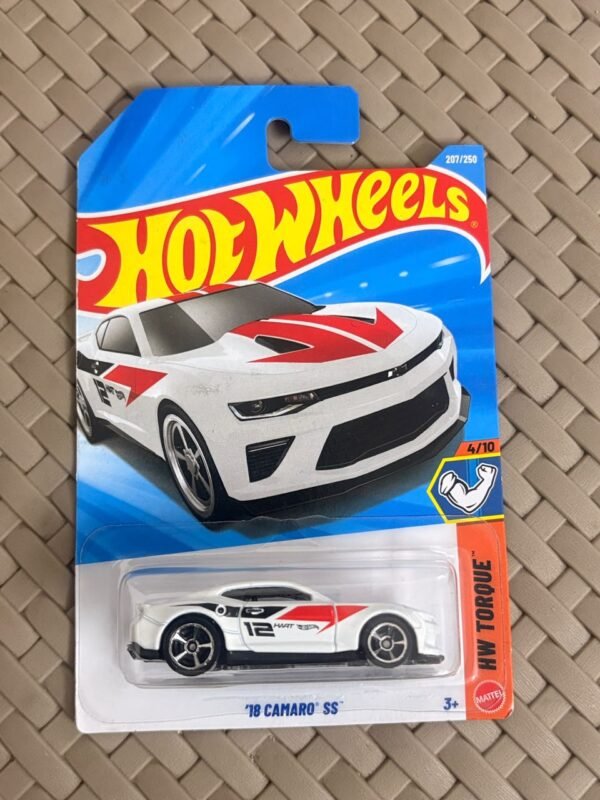 Hot Wheels 18 Camaro SS (White) imported Card